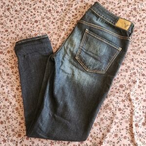 american eagle tomgirl jeans